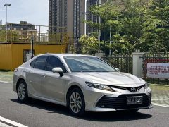 Toyota Camry 2.0G Luxury Edition - фото 3
