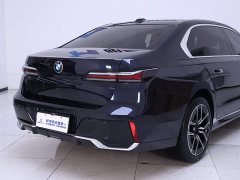 BMW 7 Series 2023 735Li M Sports Package - фото 8