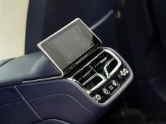 Bentley Bentayga 2023 4.0T V8 EWB Azure - фото 12