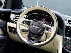 Bentley Bentayga 2023 4.0T V8 EWB Azure - фото 16