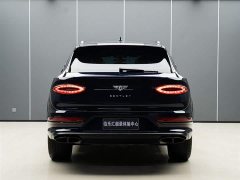 Bentley Bentayga 2023 4.0T V8 EWB Azure - фото 7