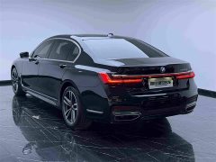 BMW 7 Series 2021 730Li M Sports Package - фото 6