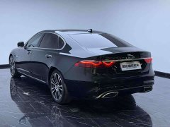 Jaguar XFL 2.0T P250 two-wheel drive exclusive luxury version - фото 4