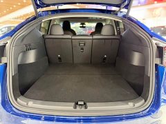 Tesla Model Y 2023 high-performance all-wheel drive version - фото 10