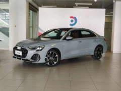 Audi A3 2025 A3L Limousine 35TFSI Flying Spur Exclusive - фото 1