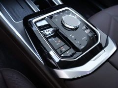 BMW 7 Series 2023 735Li M Sports Package - фото 12