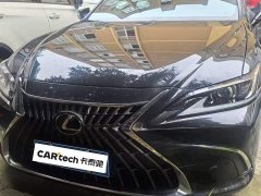 Lexus ES 2022 200 Deluxe Edition - фото 1