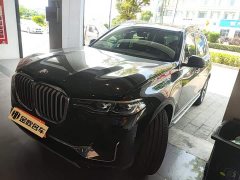 BMW X7 xDrive40i Leading Luxury Package - фото 1