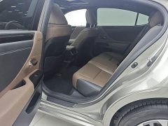 Lexus ES 2023 200 Excellence Edition - фото 9