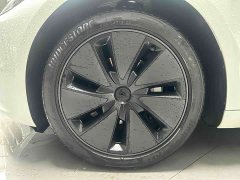 Tesla Model 3 long-range all-wheel drive version - фото 6