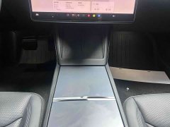 Tesla Model 3 long-range all-wheel drive version - фото 9