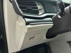 Denza D9 DM-i 980 four-wheel drive premium - фото 9