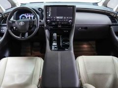 Toyota Alphard 2.5L Hybrid Executive Lounge - фото 4