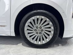 Lynk & Co Century 2.0T four-seater private version - фото 17