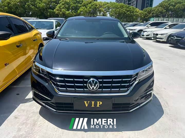 Volkswagen Passat 280TSI Business Edition - автомобиль из Китая