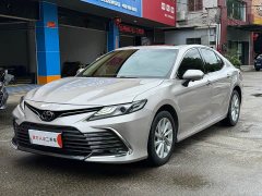 Toyota Camry 2.0G Luxury Edition - фото 1