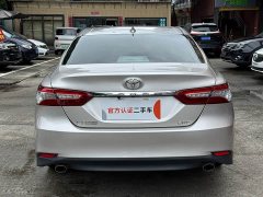 Toyota Camry 2.0G Luxury Edition - фото 4