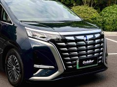 Denza D9 DM-i 970 four-wheel drive flagship - фото 4