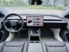 Tesla Model 3 2023 rear-wheel drive version - фото 3