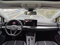 Volkswagen Golf 300TSI Pro - фото 5