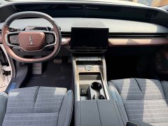 Lexus Voyager 2025 2.0T four-wheel drive presidential hybrid version - фото 6
