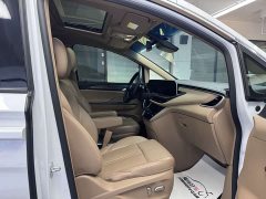 Buick GL8 ES Lu Zun 653T Exclusive - фото 13
