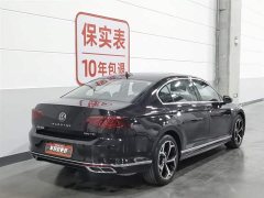 Volkswagen Magotan 2023 2 Million Edition 330TSI DSG Luxury - фото 2