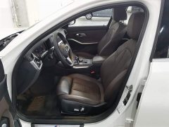 BMW 3 Series 2022 325i M Sport Package - фото 10