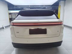 Li Auto Ideal i6 four-wheel drive standard version - фото 5