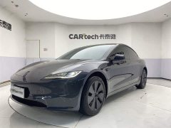 Tesla Model 3 rear-wheel drive version - фото 1