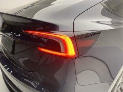 Tesla Model 3 rear-wheel drive version - фото 10