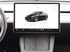 Tesla Model Y rear-wheel drive version - фото 10