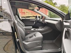 Tesla Model Y rear-wheel drive version - фото 13