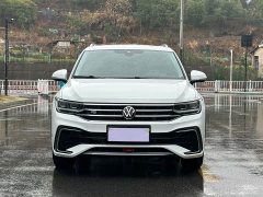 Volkswagen Tiguan L 330TSI automatic two-wheel drive R-Line version - фото 2