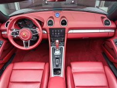 Porsche 718 Boxster 2.0T - фото 12