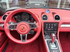 Porsche 718 Boxster 2.0T - фото 6