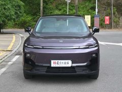Leapmotor B10 2025 510 Yuexiang Edition - фото 2