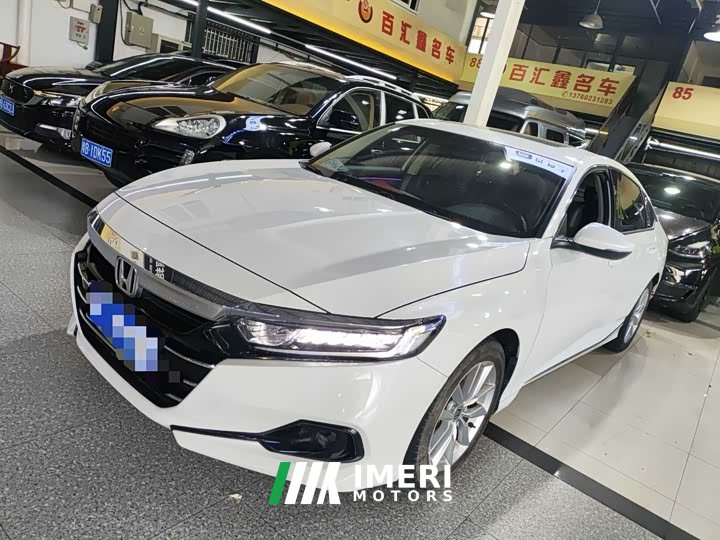 Honda Accord 2022 260TURBO Deluxe Edition - автомобиль из Китая