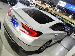Honda Accord 2022 260TURBO Deluxe Edition - фото 2