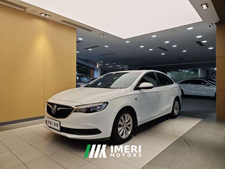 Mercedes-Benz Yinglang 1.5L automatic elite - автомобиль из Китая