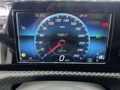 Mercedes-Benz A-Class facelift A 180 L sports sedan - фото 10