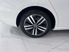 Mercedes-Benz A-Class facelift A 180 L sports sedan - фото 19