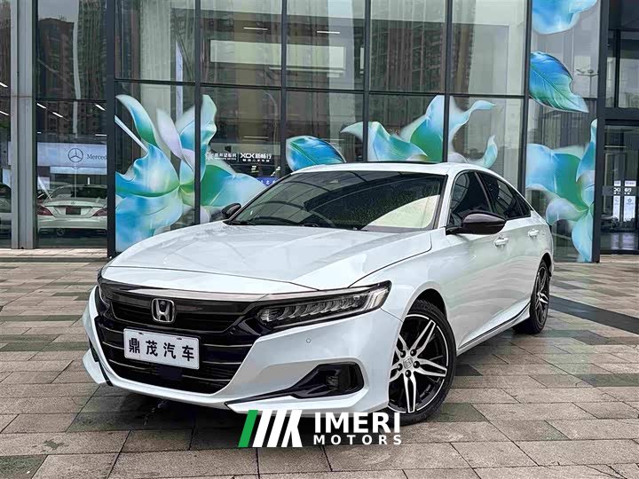 Honda Accord 260TURBO Magic Night Premium Edition - автомобиль из Китая