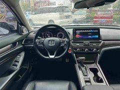 Honda Accord 260TURBO Magic Night Premium Edition - фото 15