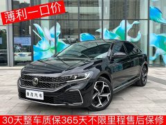 Volkswagen Passat 380TSI Starry Sky Dragon Edition - фото 1