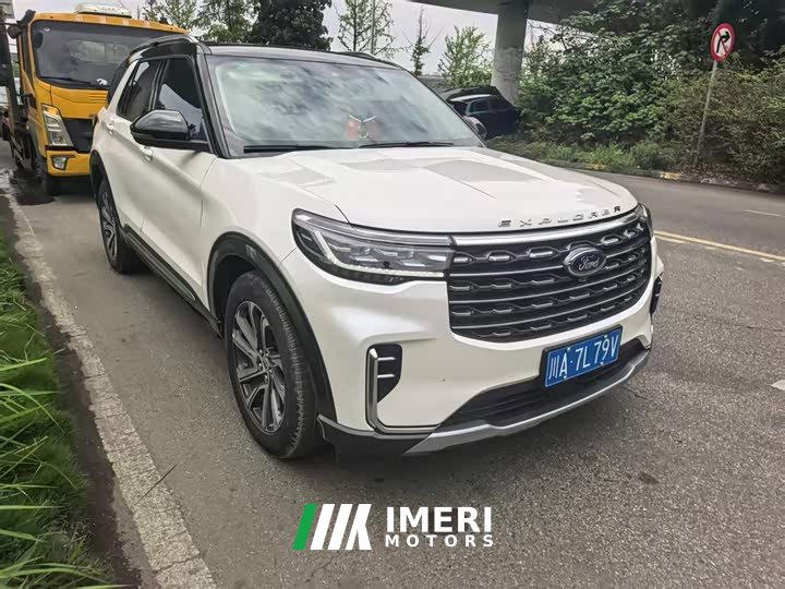 Ford Explorer EcoBoost 285 four-wheel drive style plus version 7 seats - автомобиль из Китая