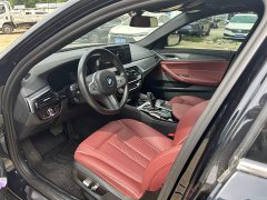 BMW 5 Series 530Li leading M sports package - фото 7