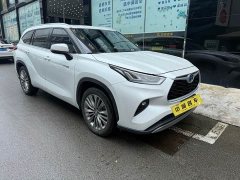 Toyota Highlander dual engine 2.5L four-wheel drive premium version 7 seats - фото 2