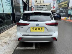 Toyota Highlander dual engine 2.5L four-wheel drive premium version 7 seats - фото 7