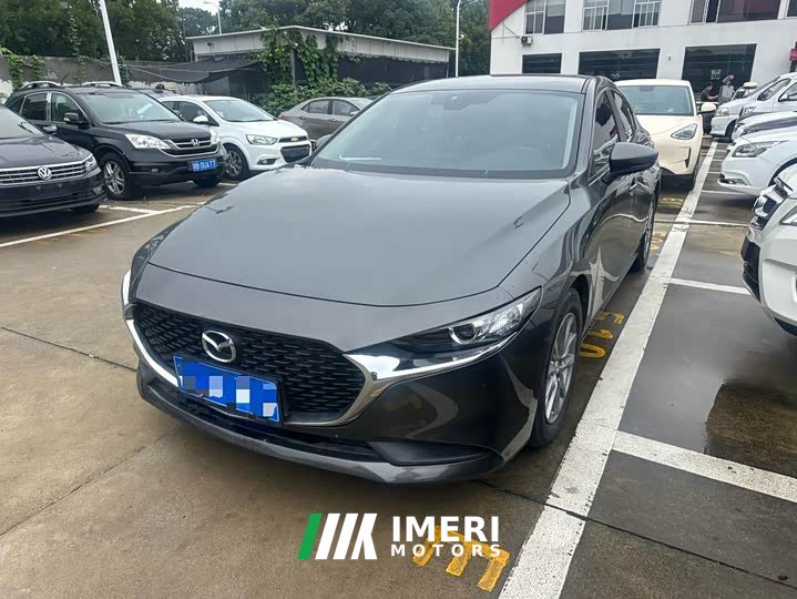 Mazda 3 Axela 2.0L Automatic Entry Trim - автомобиль из Китая